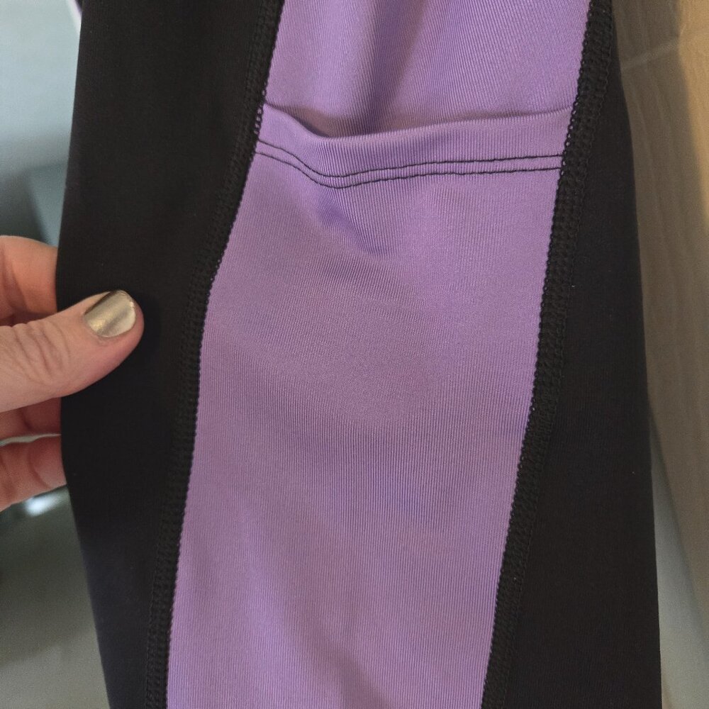 Ruby Ribbon Capris - image 2